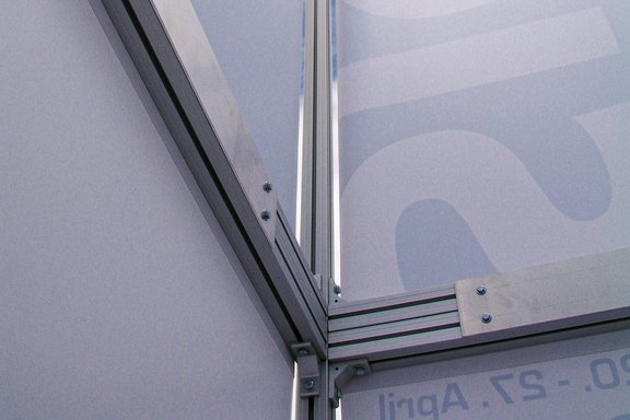 SIGA Pylon Dateil Baureklame, Druckwerbung, Bautafeln, Neubauausschreiben, Baustellenwerbung