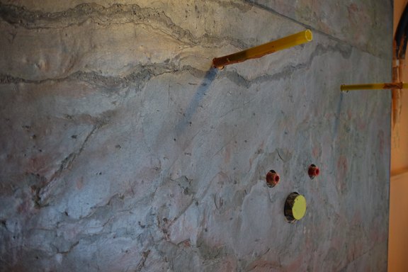 Echtsteinplatten passgenau verlegen Echtstein, Plattenverlegen