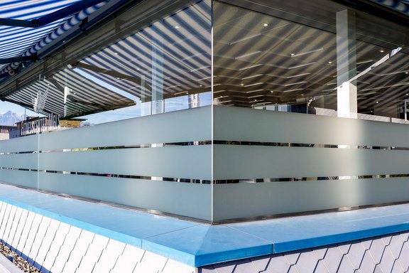 Fitnesscenter Meld - Streifenmuster Streifen, Beschichtung, Beschriftung, Folie