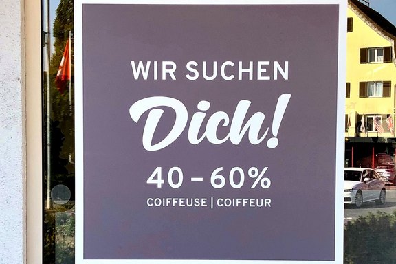 Haar Trend Sargans - Fensterkleber Infokleber, Folie, Druck, UV-Direktdruck