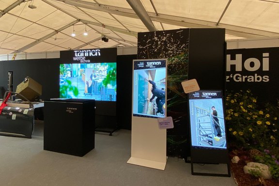 WIGA 2023 - Digitaler Messeauftritt Digitaler Messeauftritt, Bildschirme