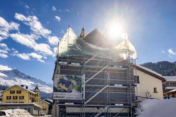 MFH Maut, Gerüstbanner Baustellenbanner, Baustellenwerbung, Gerüstwerbung, Gitternetzbanner, Bauzaun, Druckwerbung