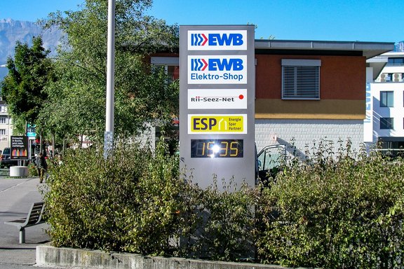 EW Buchs - Stele mit Digitaler Anzeige Pylon, Digitale Anzeige, Werbung, Werbestele