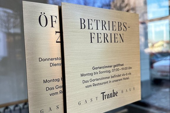 Gasthaus Traube - Einschubschild Messingschild, Spezial, Einschubschild