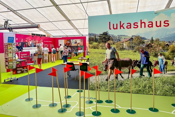 Lukashaus - Sonderschau Sonderschau, individuell, modern, Druck