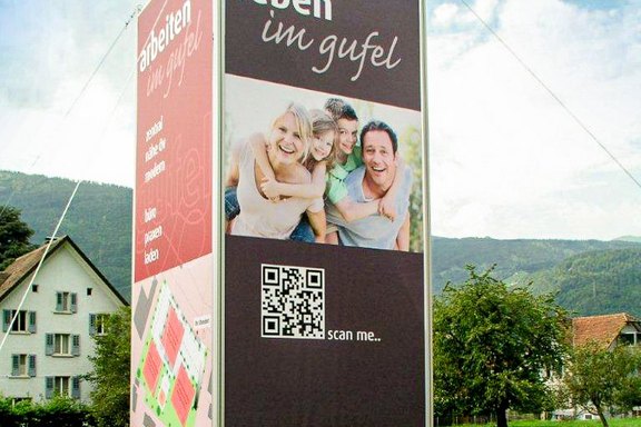 Baureklame Pylon Gufel Baureklame, Druckwerbung, Bautafeln, Neubauausschreiben, Baustellenwerbung