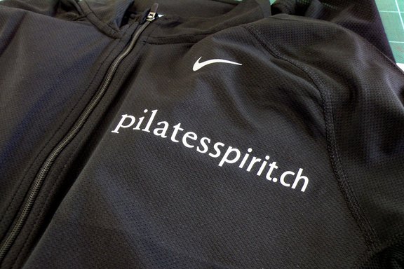Pilatesspirit - Bedruckte Jacken Druck, Sujet, Werbung, Sublimationsdruck