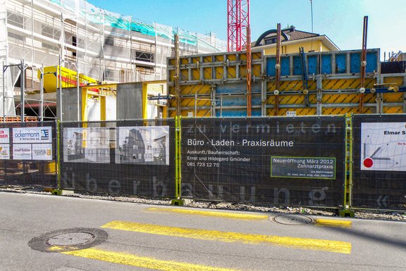 Unterdorf Mels, Bauzaun Baustellenbanner, Baustellenwerbung, Gerüstwerbung, Gitternetzbanner, Bauzaun, Druckwerbung
